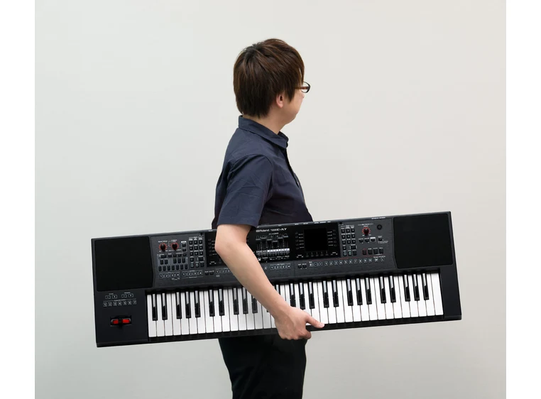 Roland E-A7 Expandable Arranger Keyboard 